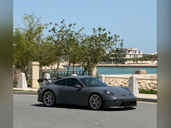 بورش  911  جي تي 3  2026  عادي  3,500 كم  6 سلندر  دفع خلفي  كوبيه \ سبورت  رمادي  تحت الضمان