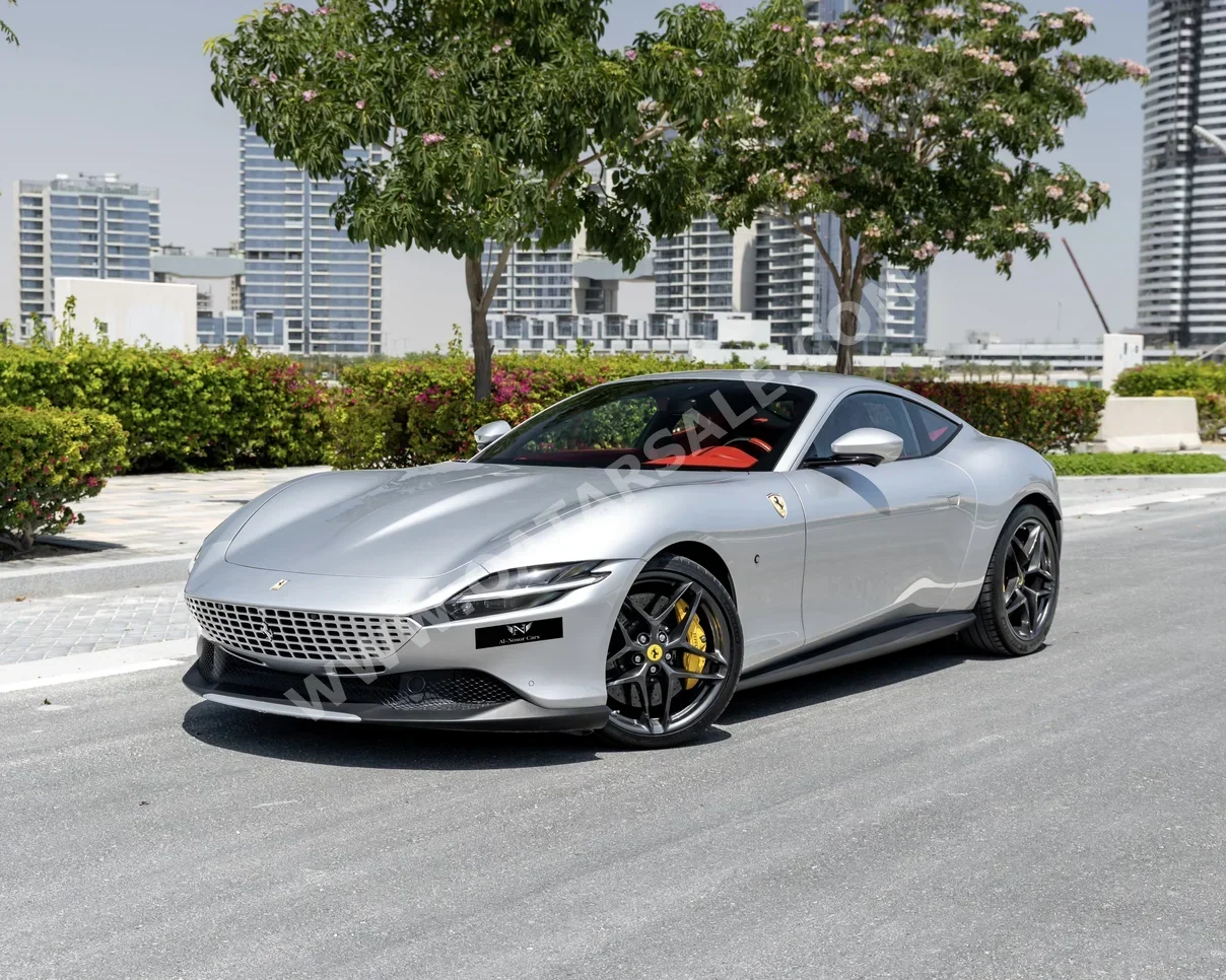 فيراري  روما  2023  اوتوماتيك  23,000 كم  8 سلندر  دفع خلفي  كوبيه \ سبورت  فضي