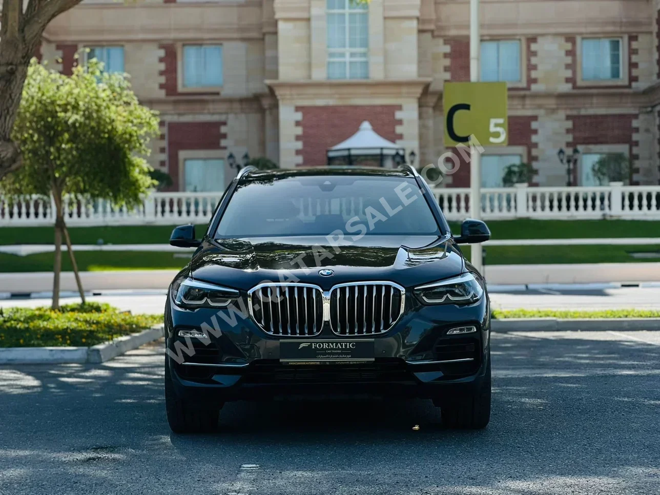بي ام دبليو  الفئة - اكس  اكس 5 40 اي  2021  اوتوماتيك  53,000 كم  6 سلندر  دفع كلي مستمر  اس يو في  رمادي  تحت الضمان