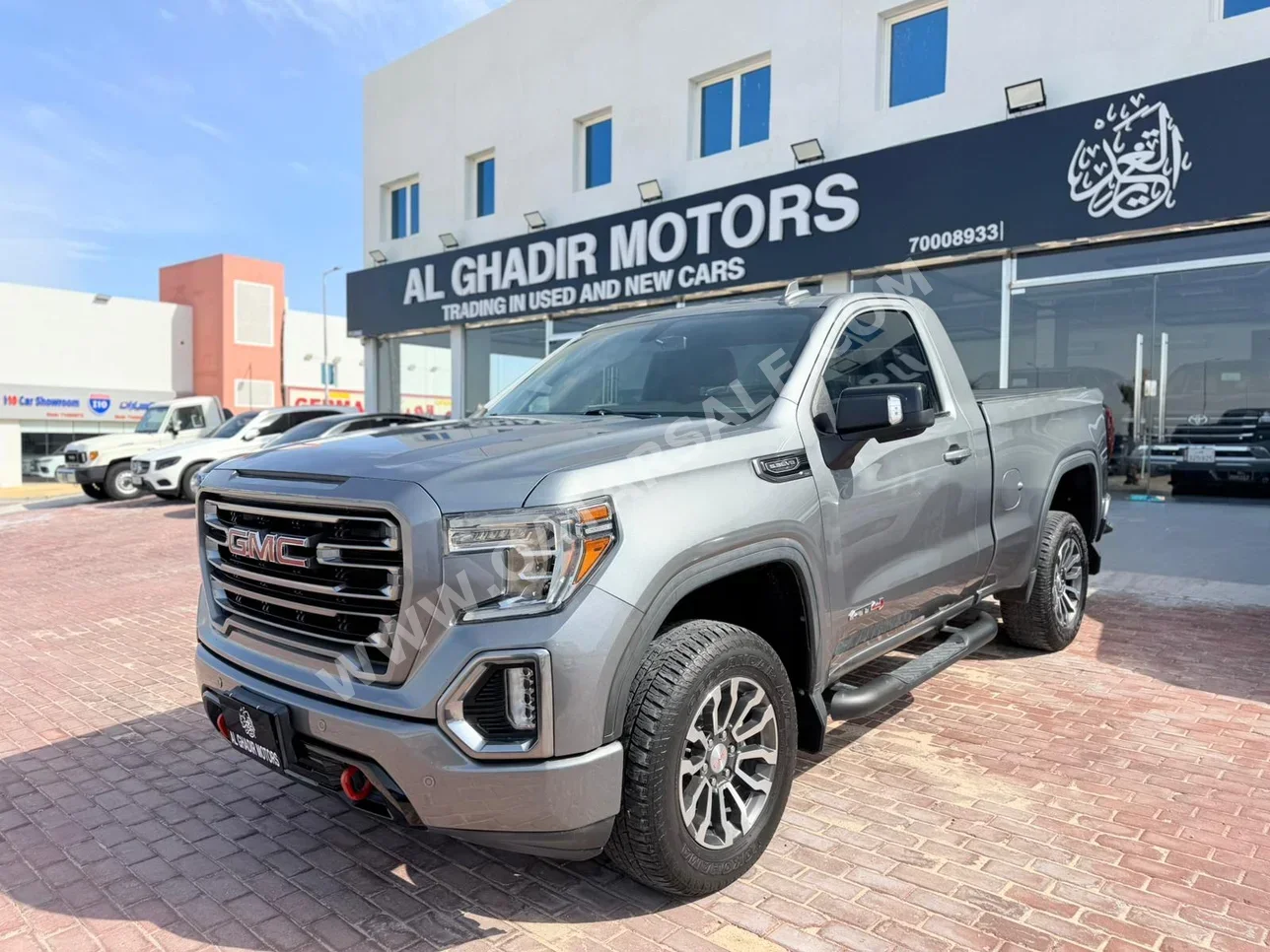 جي ام سي  سييرا  اي تي 4  2019  اوتوماتيك  96,000 كم  8 سلندر  دفع رباعي  بيكب  رمادي