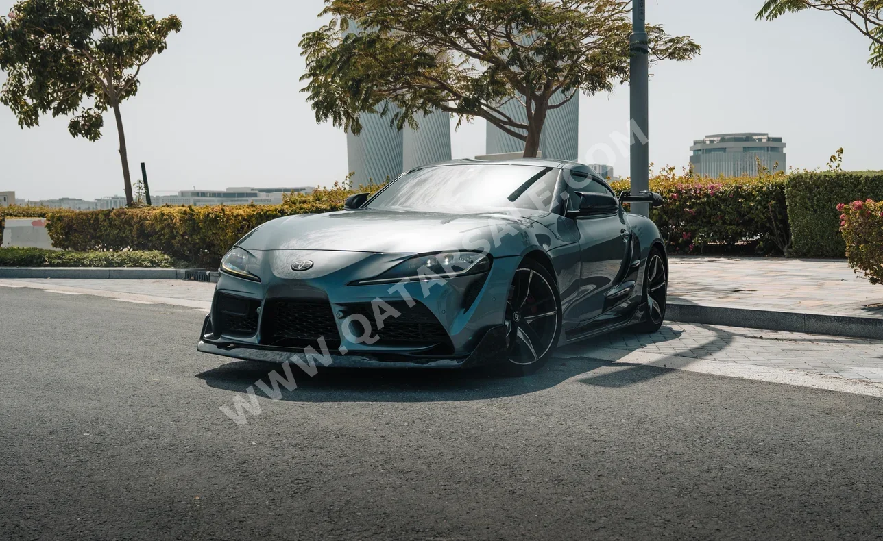 Toyota  Supra  GR  2020  Automatic  90,000 Km  6 Cylinder  Rear Wheel Drive (RWD)  Coupe / Sport  Gray