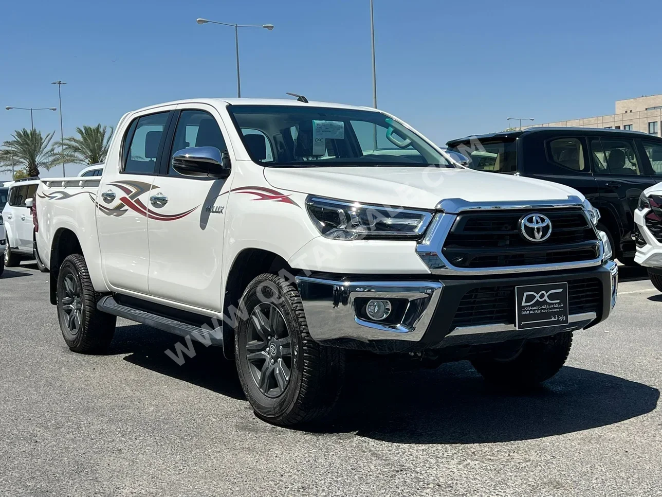 تويوتا  هاي لوكس  2025  اوتوماتيك  250 كم  4 سلندر  دفع رباعي  بيكب  أبيض  تحت الضمان