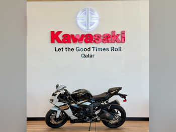 كاوازاكي  زد اكس - 6 ار -  2026 - اللون ابيض -  الضمان