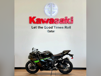 كاوازاكي  زد اكس 10 ار -  2026 - اللون اسود -  الضمان