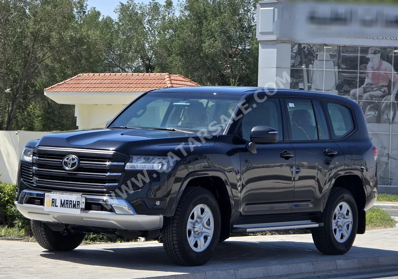 تويوتا  لاند كروزر  جي اكس  2026  اوتوماتيك  7,000 كم  6 سلندر  دفع رباعي  اس يو في  أسود  تحت الضمان