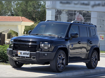 Jetour  T2  Luxury  2025  Automatic  39,000 Km  4 Cylinder  Four Wheel Drive (4WD)  SUV  Black  With Warranty