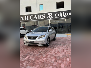 لكزس  ار اكس  350  2011  اوتوماتيك  320,000 كم  6 سلندر  دفع رباعي  اس يو في  فضي
