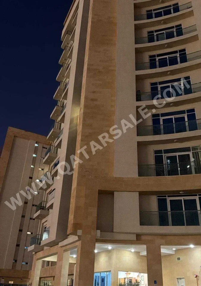 2 Bedrooms  Apartment  For Sale  in Lusail -  Al Erkyah  Fully Furnished