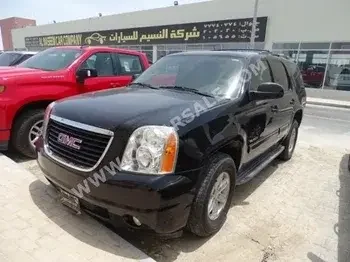 GMC  Yukon  2011  Automatic  258,000 Km  8 Cylinder  Four Wheel Drive (4WD)  SUV  Black  With Warranty