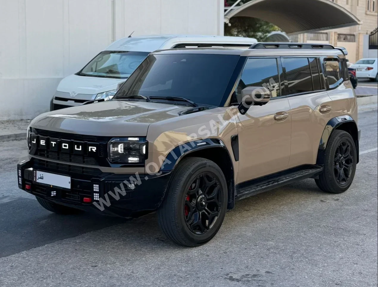 جيتور  تي 2  لكجري  2025  اوتوماتيك  48,000 كم  4 سلندر  دفع رباعي  اس يو في  بني  تحت الضمان