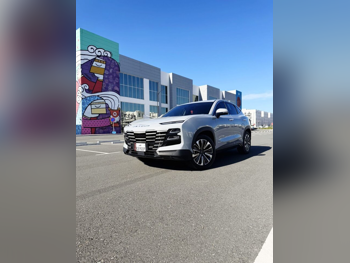 جيتور  داشينغ  لكجري  2025  اوتوماتيك  21,000 كم  4 سلندر  دفع رباعي  اس يو في  رمادي و رصاصي  تحت الضمان