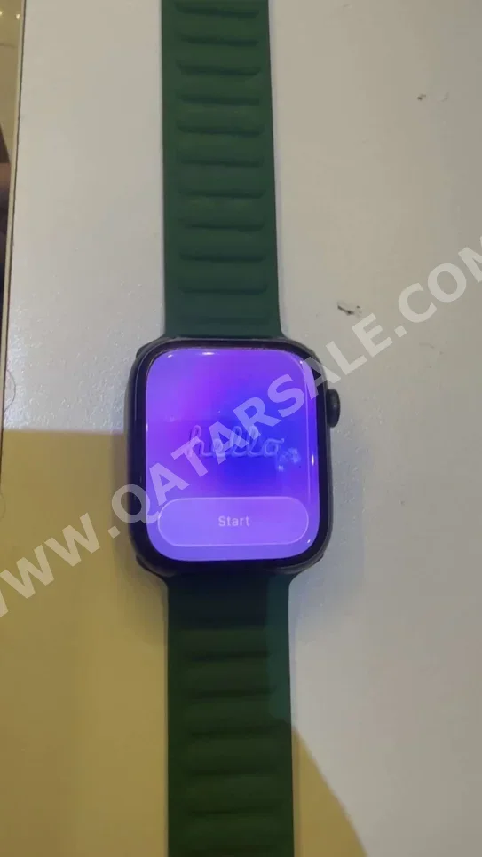 Smart Watches - Apple  Series 7  - iOS Compatible  - Black