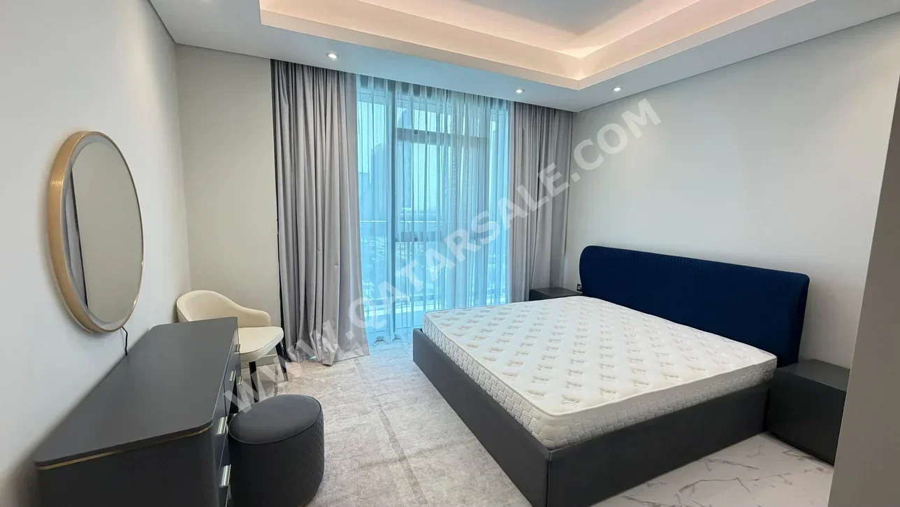 2 Bedrooms  Apartment  For Rent  in Lusail -  Marina District  Fully Furnished