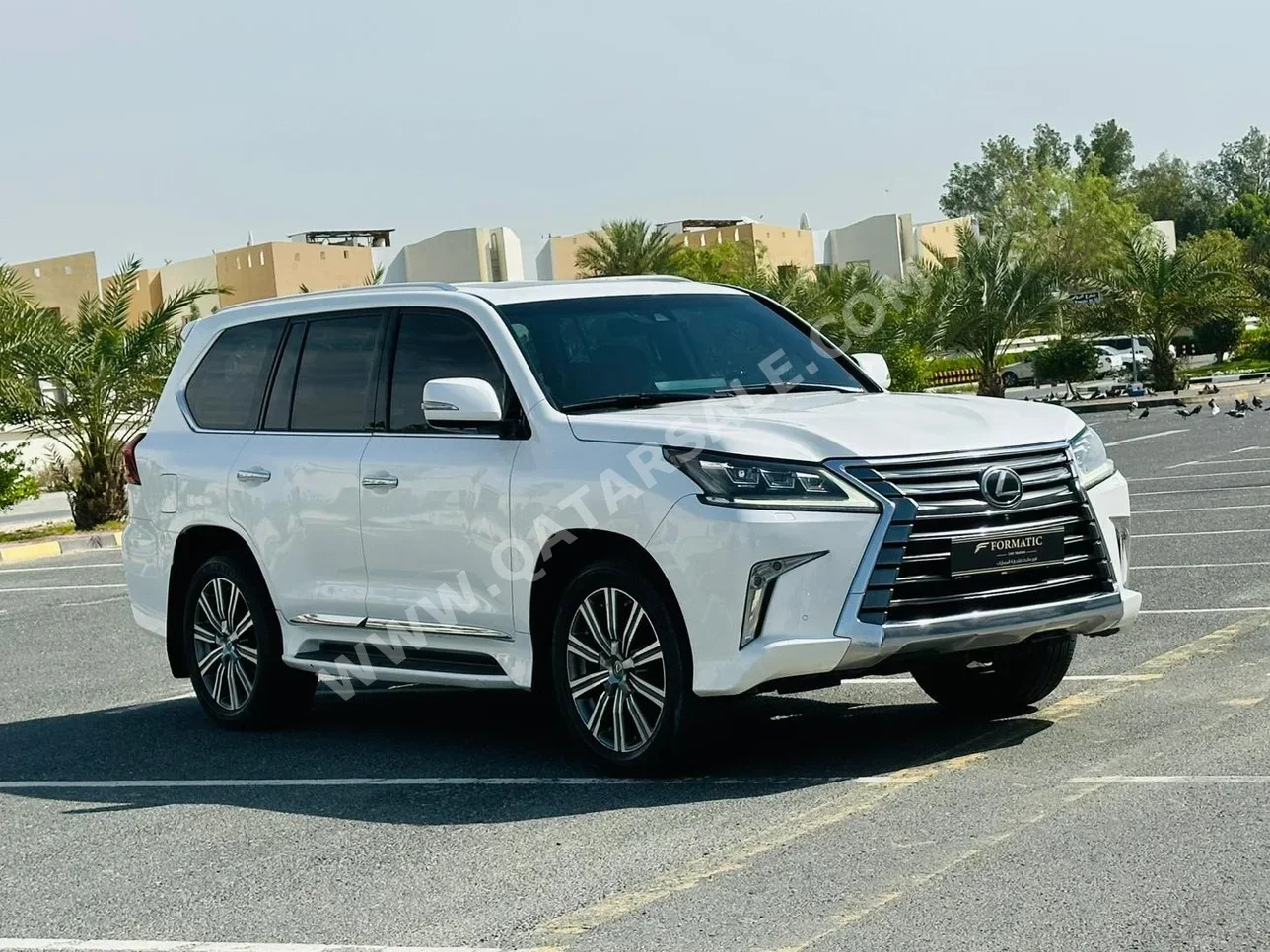 Lexus LX 570 S 2016 Automatic 171,000 Km 8 Cylinder Four Wheel Drive (4WD) SUV White