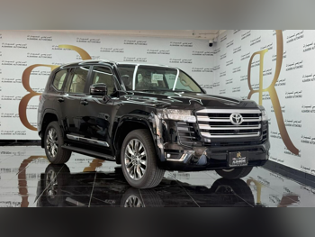تويوتا  لاند كروزر  جي اكس ار توين توربو  2024  اوتوماتيك  0 كم  6 سلندر  دفع رباعي  اس يو في  أسود  تحت الضمان