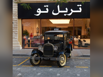 فورد  كلاسيك  1929  اوتوماتيك  99,999 كم  4 سلندر  دفع خلفي  كلاسك  أسود