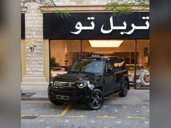 لاند روفر  ديفيندر  110 اتش اس اي  2022  اوتوماتيك  82,600 كم  6 سلندر  دفع رباعي  اس يو في  أسود