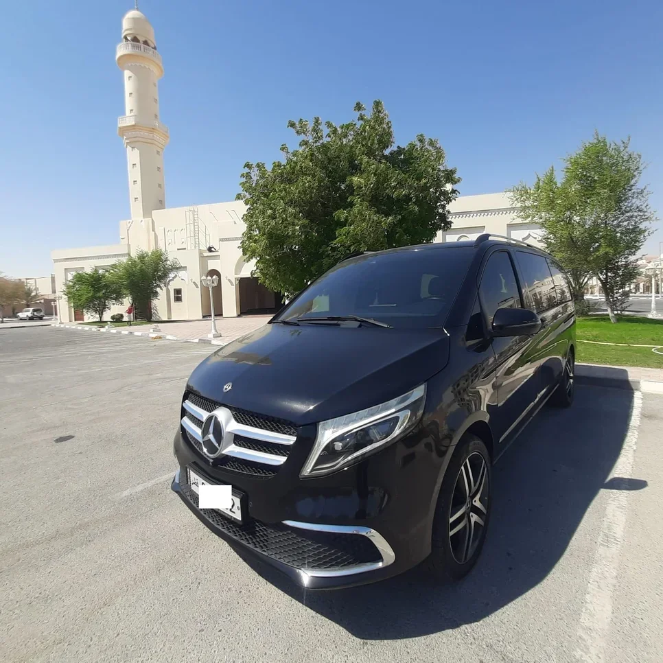 مرسيدس - بنز  في - كلاس  250  2021  اوتوماتيك  82,000 كم  4 سلندر  دفع خلفي  فان \ باص  أسود