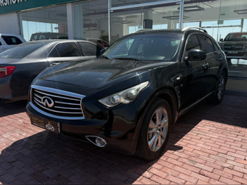 انفنيتي  كيو اكس  70  2016  اوتوماتيك  270,000 كم  6 سلندر  دفع رباعي  اس يو في  أسود