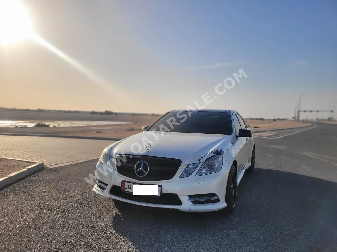 Mercedes-Benz  E-Class  350  2013  Automatic  121,000 Km  4 Cylinder  Rear Wheel Drive (RWD)  Sedan  White