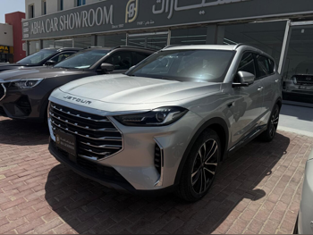 جيتور  اكس 70  كومفورت  2025  اوتوماتيك  0 كم  4 سلندر  دفع كلي مستمر  اس يو في  فضي  تحت الضمان