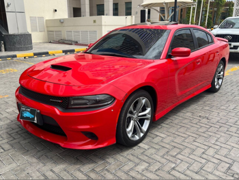 دودج  تشارجر  جي تي  2021  اوتوماتيك  82,000 كم  6 سلندر  دفع خلفي  سيدان  أحمر