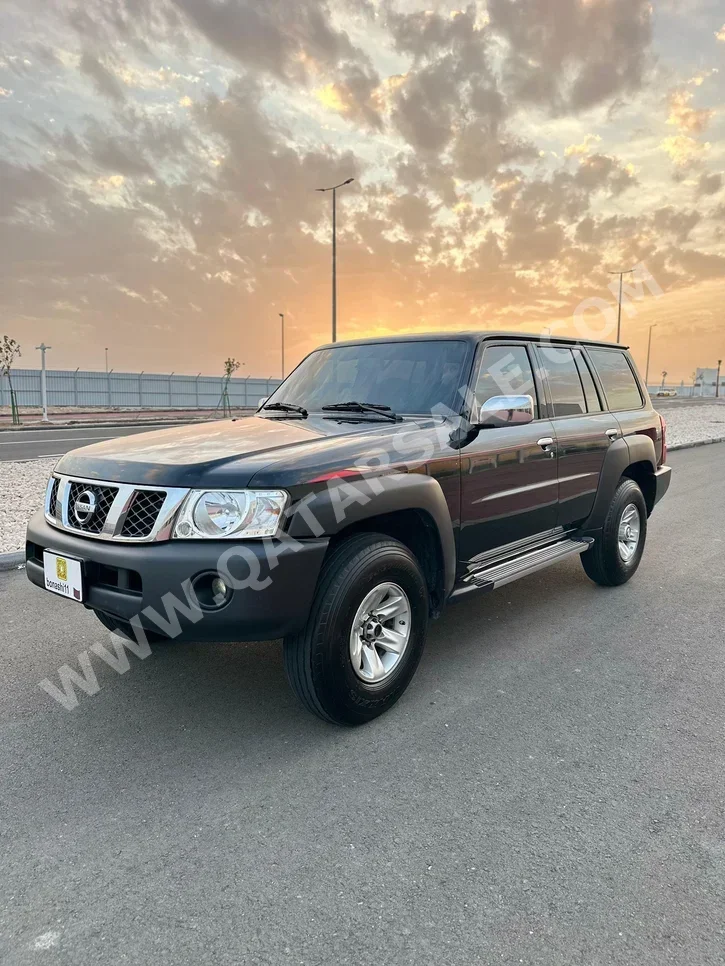 Nissan  Patrol  GL  2023  Automatic  35,109 Km  6 Cylinder  Four Wheel Drive (4WD)  SUV  Black  With Warranty