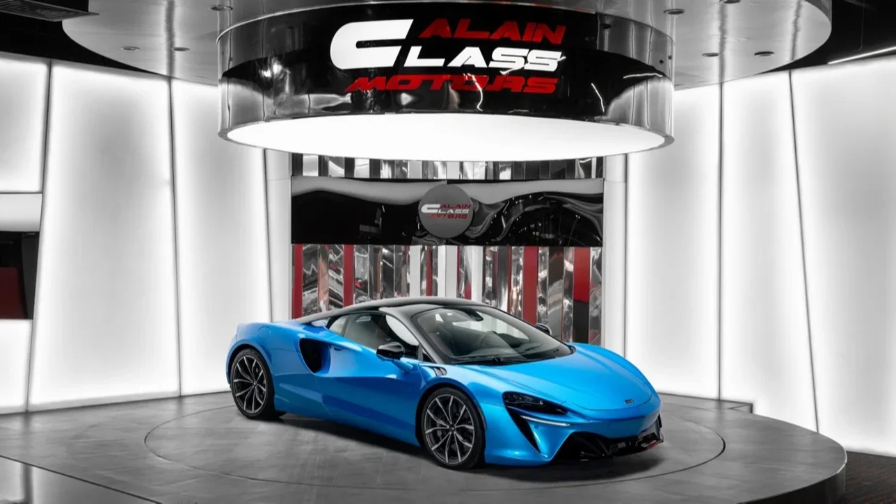 Mclaren  Artura  2023  Automatic  90 Km  6 Cylinder  Rear Wheel Drive (RWD)  Coupe / Sport  Blue