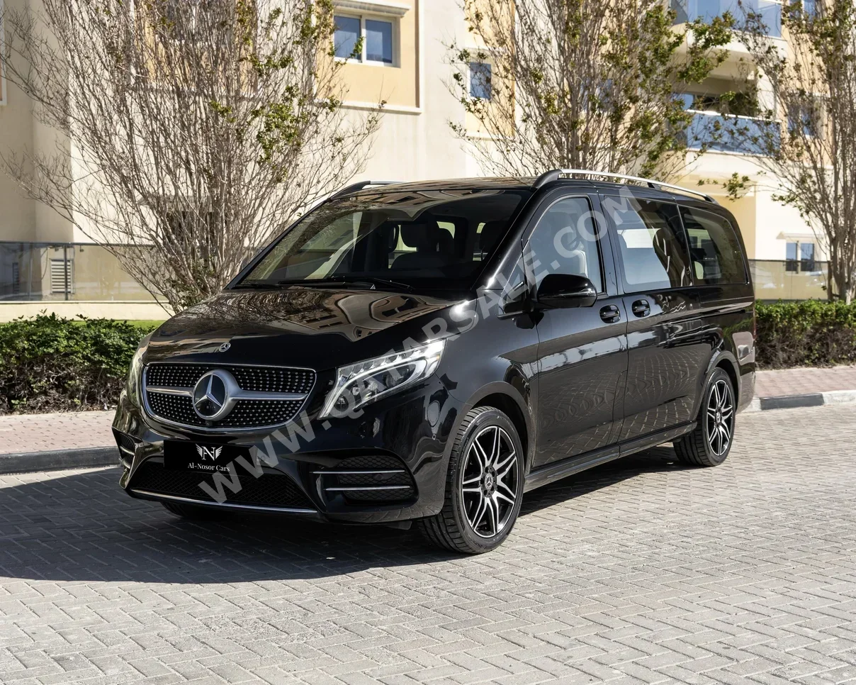 Mercedes-Benz  V-Class  250  2022  Automatic  97,000 Km  4 Cylinder  Rear Wheel Drive (RWD)  Van / Bus  Black