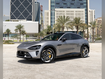 شاومي  واي يو 7  ماكس  2025  اوتوماتيك  0 كم  0 سلندر  دفع كلي مستمر  سيدان  رمادي