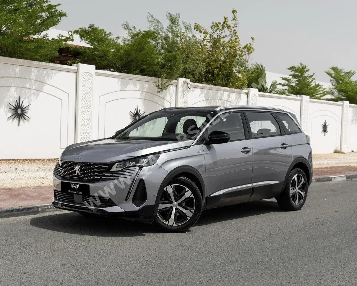 Peugeot  5008  GT LINE  2022  Automatic  35,000 Km  4 Cylinder  Four Wheel Drive (4WD)  SUV  Gray  With Warranty