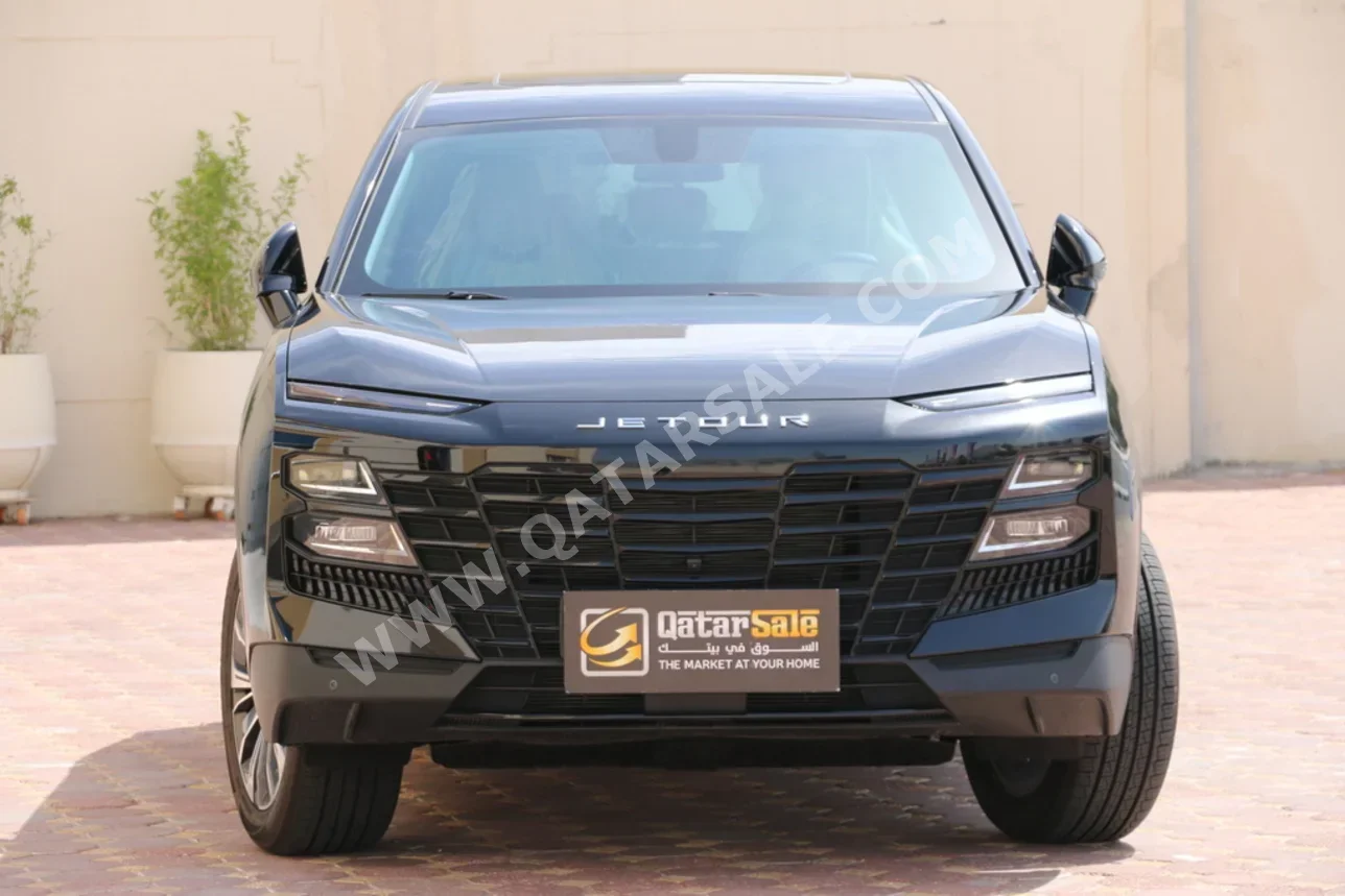 جيتور داشينغ فلاغ شيب 2026 اوتوماتيك 500 كم 4 سلندر دفع رباعي اس يو في أسود تحت الضمان