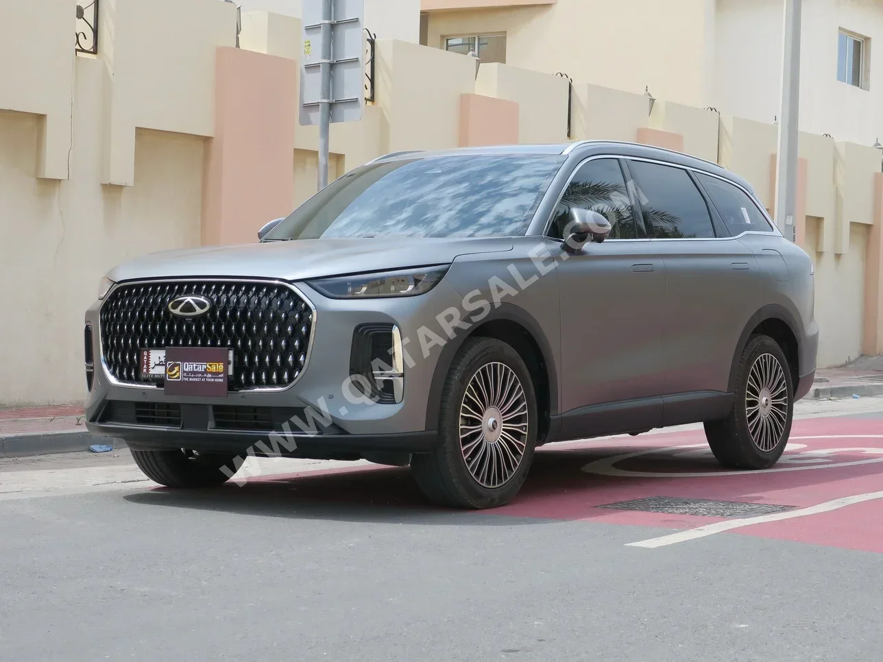 Chery Tiggo 9 pro flagship 2026 Automatic 14,000 Km 4 Cylinder Front Wheel Drive (FWD) SUV Gray Matte With Warranty