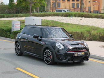 Mini  Cooper  JCW  2020  Automatic  75,000 Km  4 Cylinder  Front Wheel Drive (FWD)  Hatchback  Black