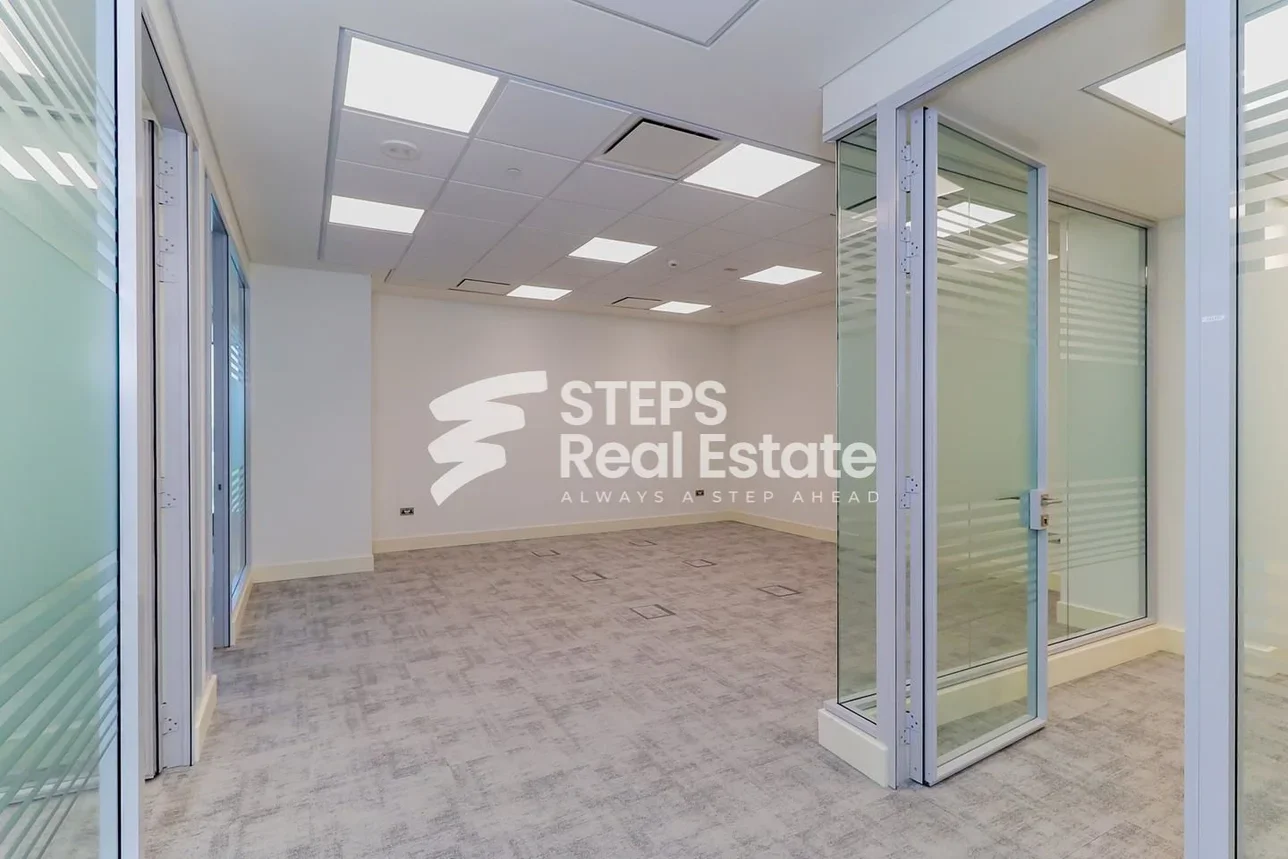 Commercial Offices - Not Furnished  - Doha  - The Pearl