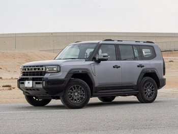 جيتور  جي 700  4 سلندر  إس يو في 2 في 4  رمادي  2026