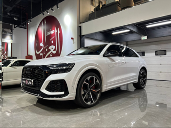 Audi  Q8  RS  2021  Automatic  82,000 Km  8 Cylinder  Four Wheel Drive (4WD)  SUV  White