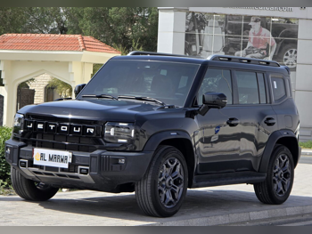 Jetour  T2  Luxury  2025  Automatic  20,000 Km  4 Cylinder  Four Wheel Drive (4WD)  SUV  Black  With Warranty