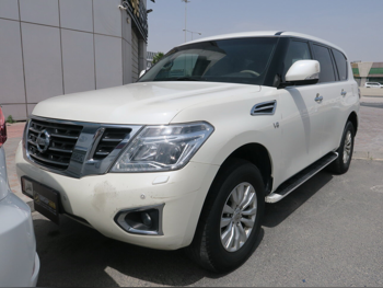 نيسان  باترول  اس اي  2015  اوتوماتيك  347,000 كم  8 سلندر  دفع رباعي  اس يو في  أبيض