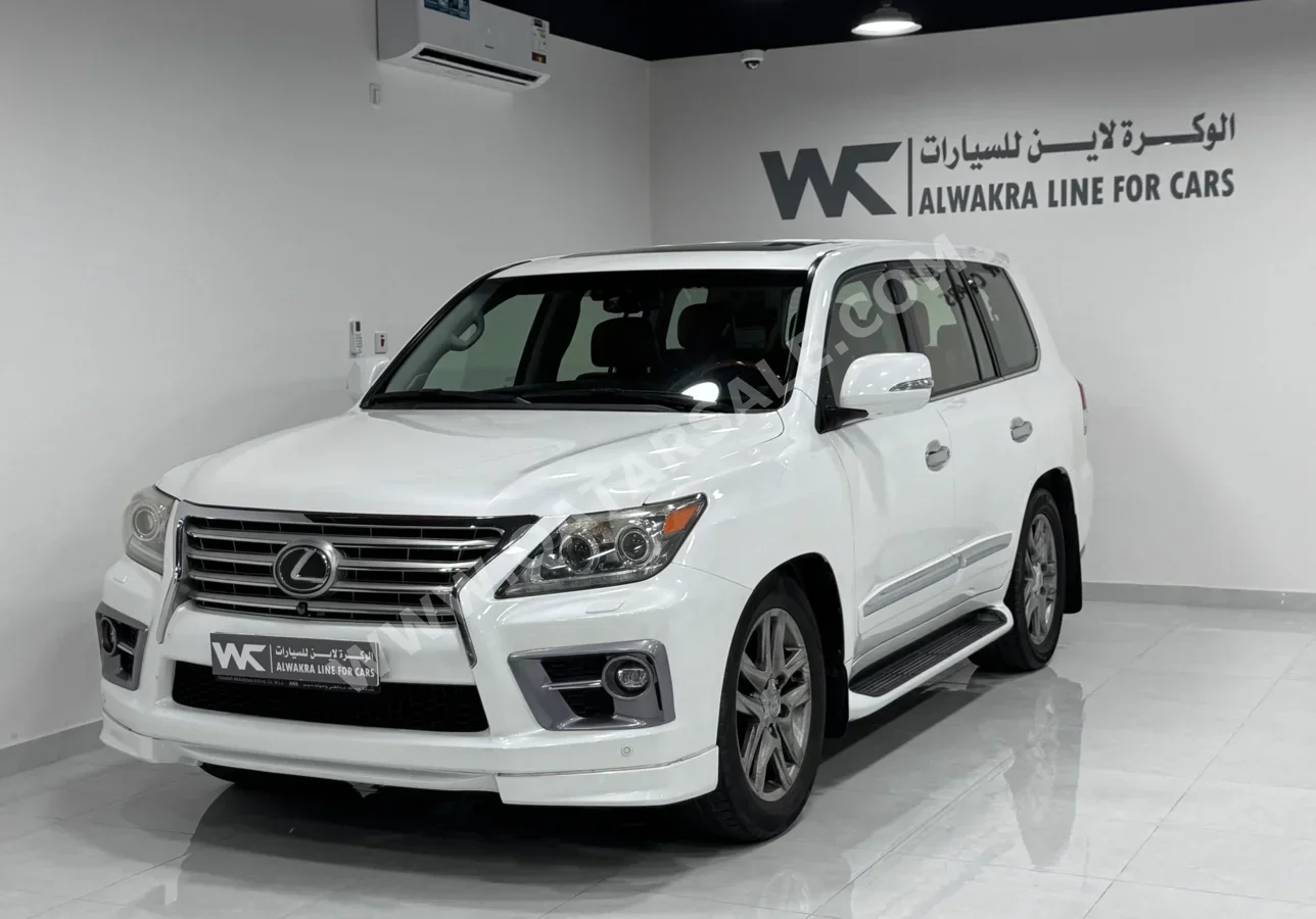 لكزس  ال اكس  570  2013  اوتوماتيك  320,000 كم  8 سلندر  دفع رباعي  اس يو في  أبيض