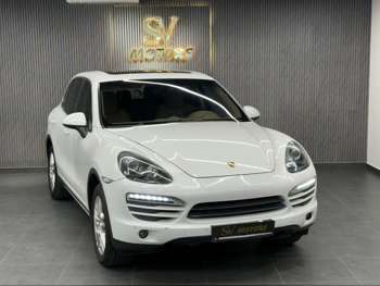 Porsche  Cayenne  2013  Automatic  98,000 Km  6 Cylinder  Four Wheel Drive (4WD)  SUV  White