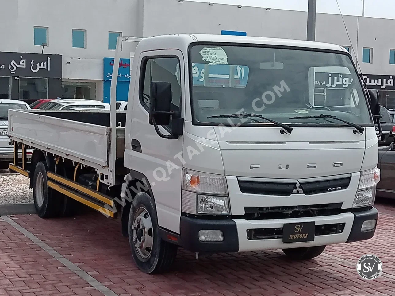 Mitsubishi  Fuso Canter  2022  Manual  52,000 Km  4 Cylinder  Rear Wheel Drive (RWD)  Pick Up  White