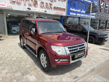 ميتسوبيشي  باجيرو  2017  اوتوماتيك  127,000 كم  6 سلندر  دفع رباعي  اس يو في  عنابي