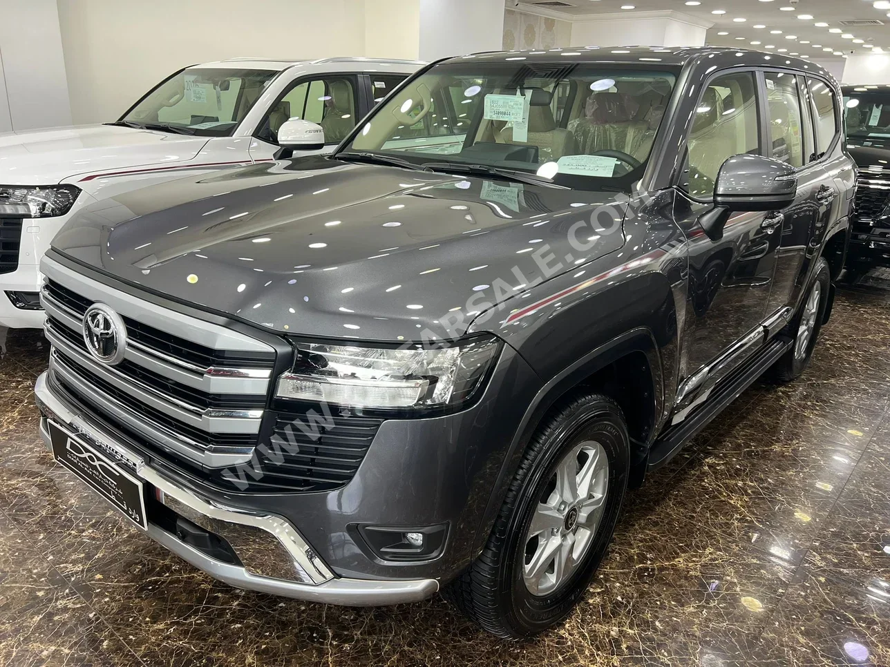 Toyota Land Cruiser GXR 2025 Automatic 0 Km 6 Cylinder Four Wheel Drive (4WD) SUV Gray With Warranty