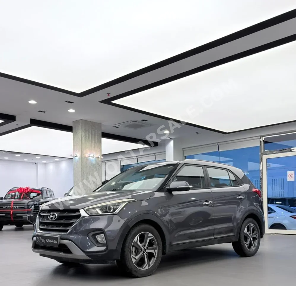 هيونداي  كريتا  2019  اوتوماتيك  60,000 كم  4 سلندر  سحب امامي  اس يو في  رمادي