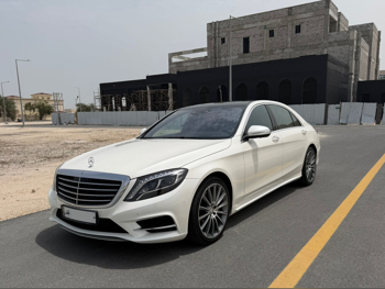 Mercedes-Benz  S-Class  400  2015  Automatic  89,000 Km  6 Cylinder  Rear Wheel Drive (RWD)  Sedan  White