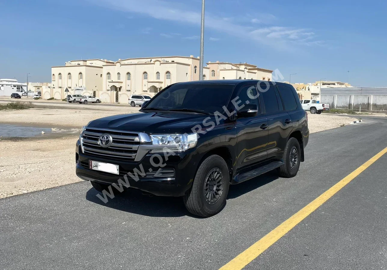 Toyota Land Cruiser GXR 2021 Automatic 185,000 Km 6 Cylinder Four Wheel Drive (4WD) SUV Black