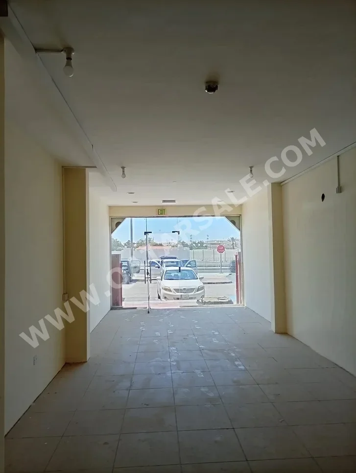 Commercial Shops - Not Furnished  - Al Rayyan  For Rent  - Al Gharrafa