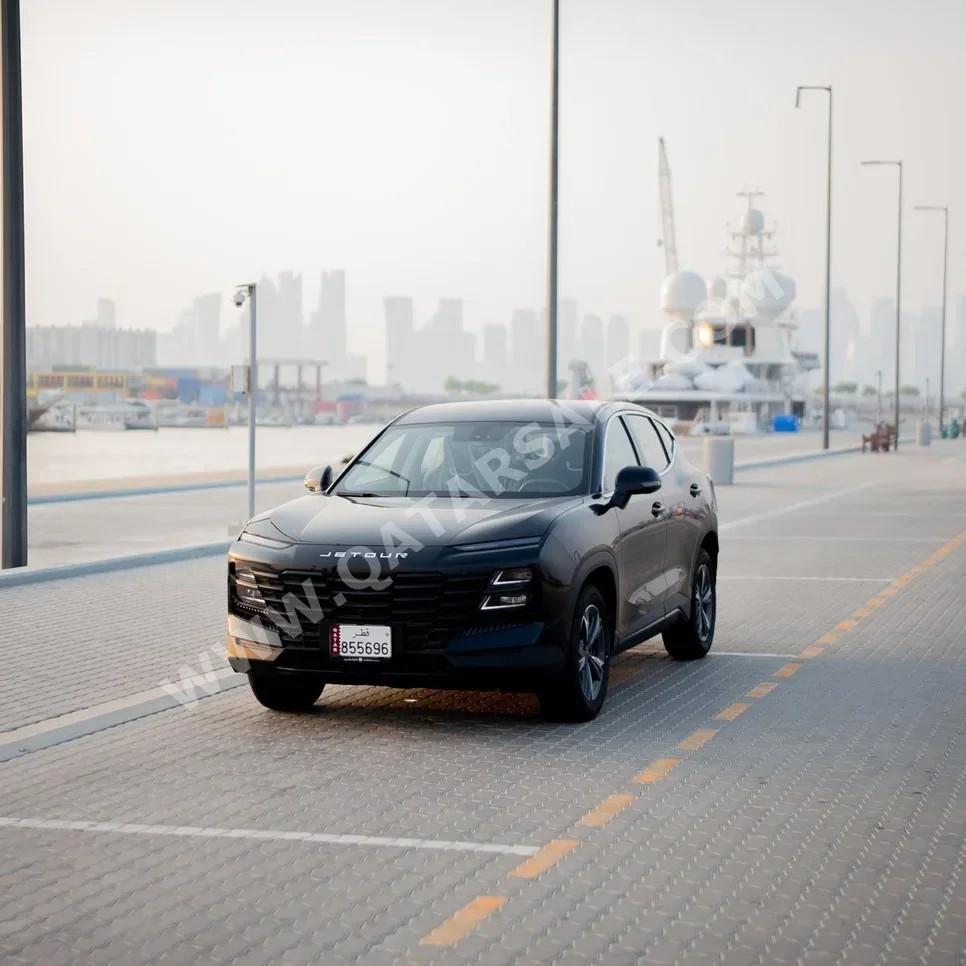 Jetour  Dashing  4 Cylinder  SUV 2x4  Black  2026