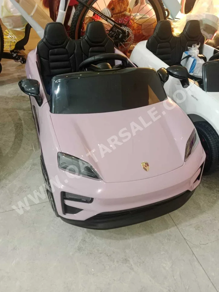 Push & Pedal Ride-Ons - 3-4 Years